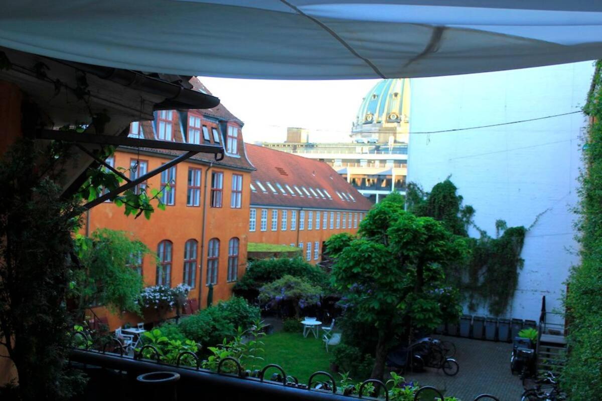 Balkon Med Udsigt Midt I * Copenhagen